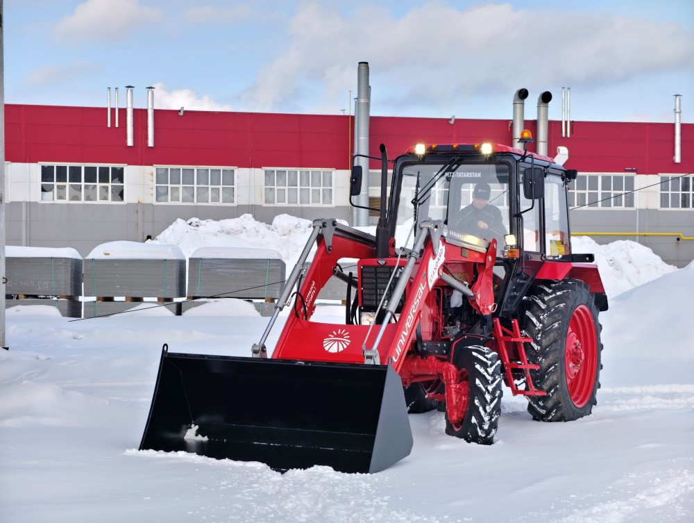 Навесной погрузчик Universal Standard