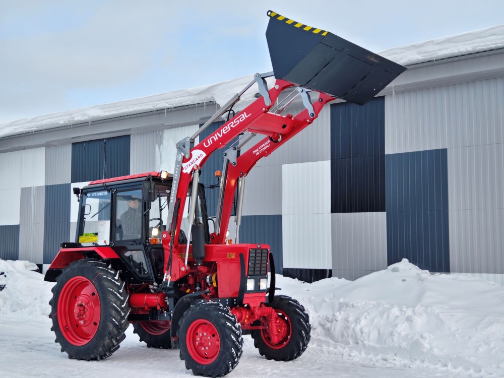Навесной погрузчик Universal Standard