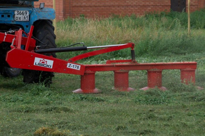 Роторная косилка Lisicki Z-178/4 шириной 2,4 м, с карданным валом