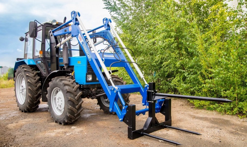 Вилы универсальные с регулируемой пикой