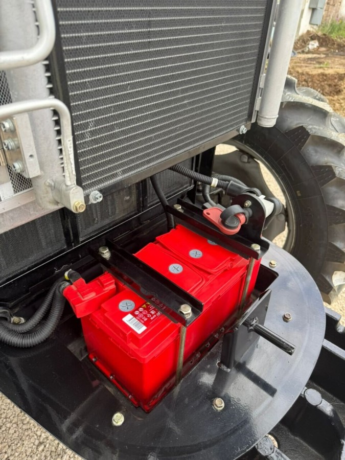 Трактор Агроаполло E904