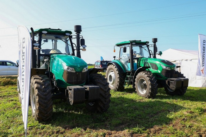 Трактор Агроаполло G1404