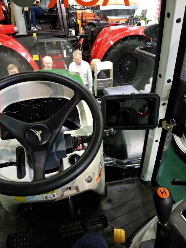 Трактор Агроаполло J1804