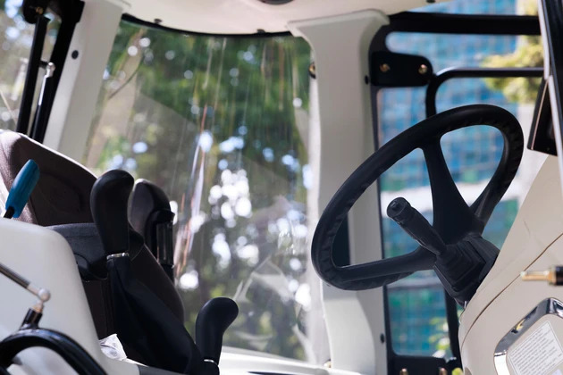 Трактор Агроаполло J2204