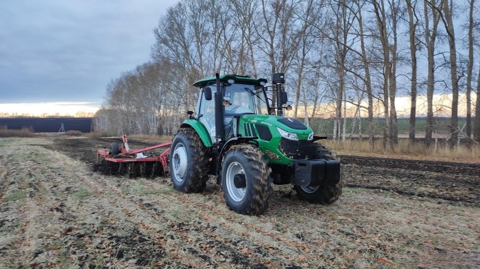 Трактор Агроаполло L2604