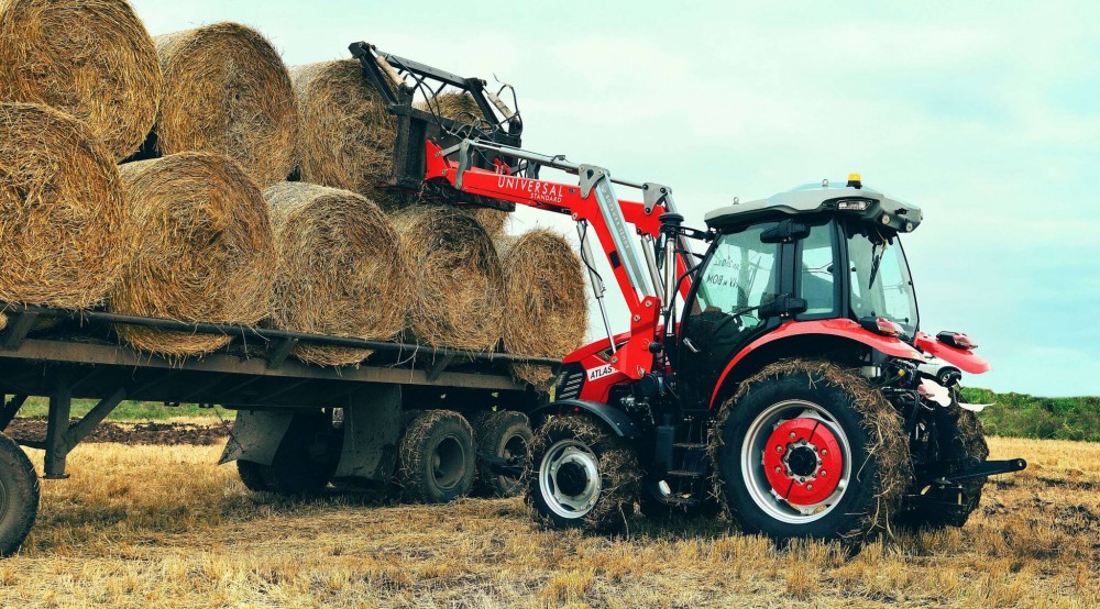 Вилы для сена (обьем 0,6 м³, 2 гидроцилиндра на прижим)