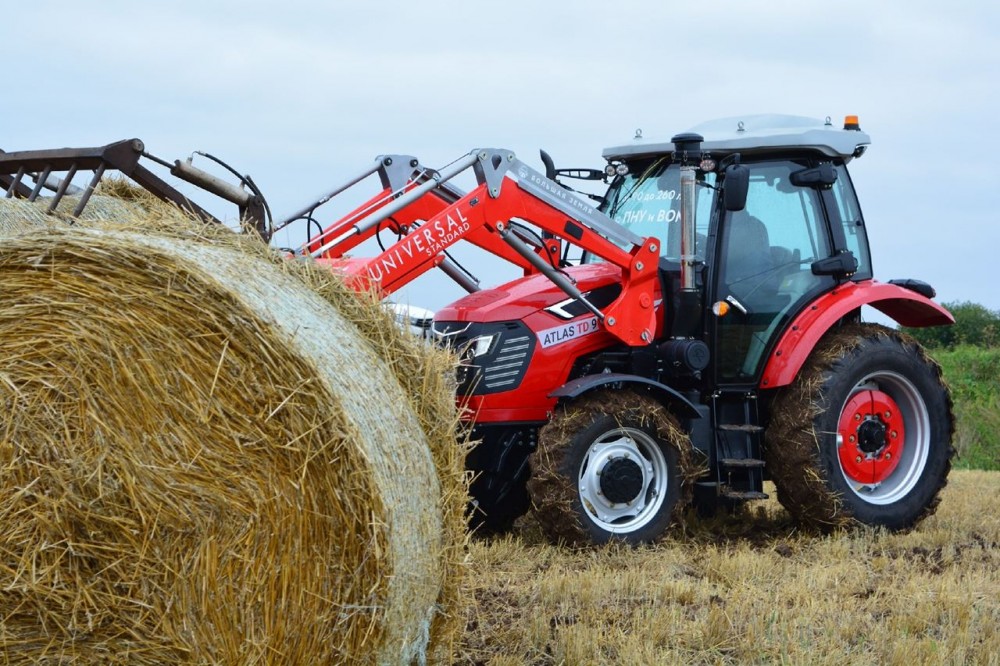 Вилы для сена (обьем 0,6 м³, 2 гидроцилиндра на прижим)