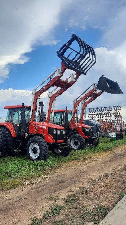 Вилы сельскохозяйственные универсальные (с пиками, с прижимом)