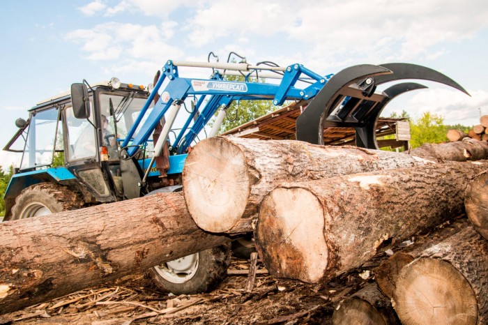Вилы для леса с прижимом